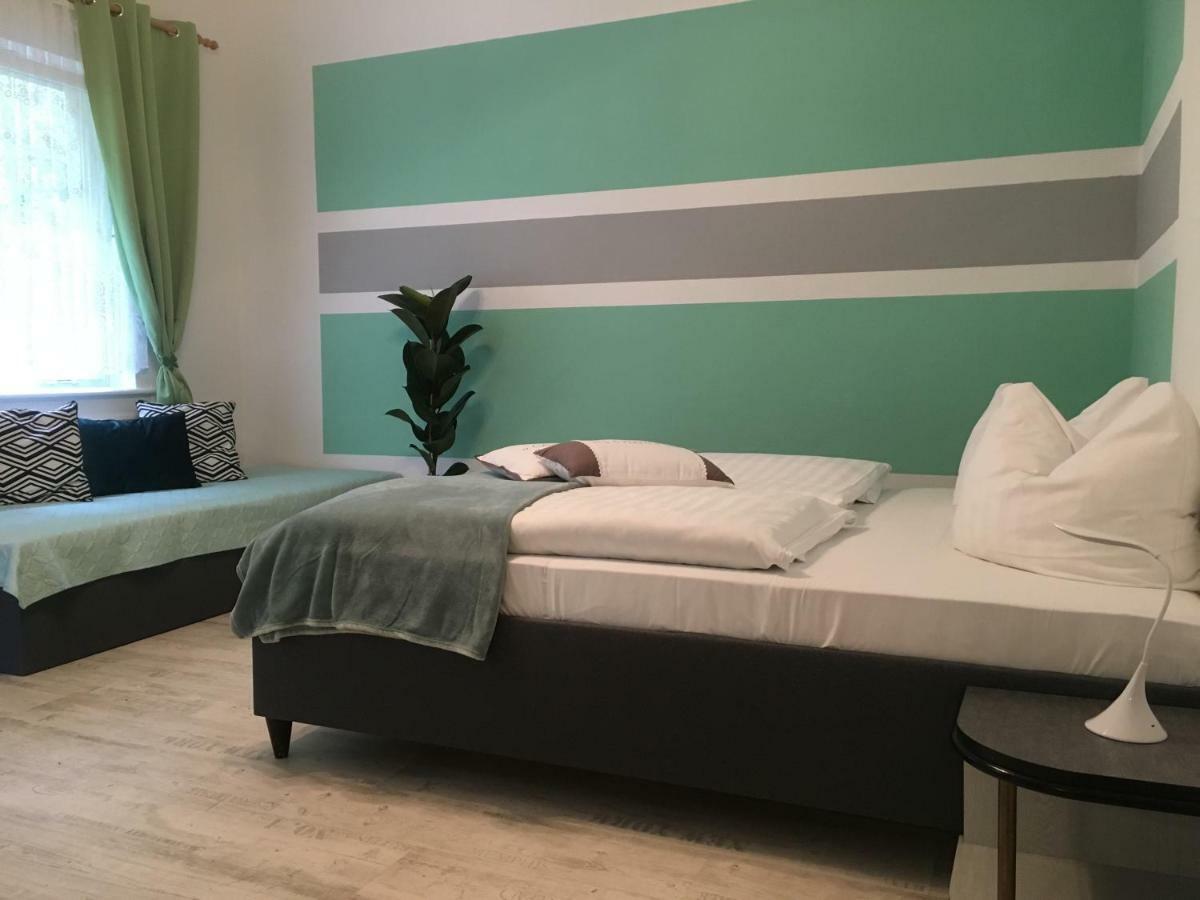 Hopfengrund Ξενοδοχείο Άρνσταντ Εξωτερικό φωτογραφία